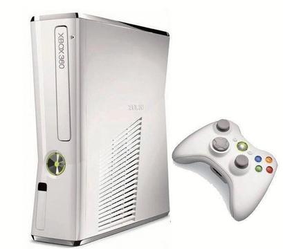 Refurbished: Microsoft Xbox 360 Small 320GB wit [Special