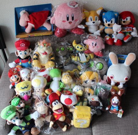 Mario, Zelda, Pokemon, Sonic, Yoshi Pluche etc. Merchandise