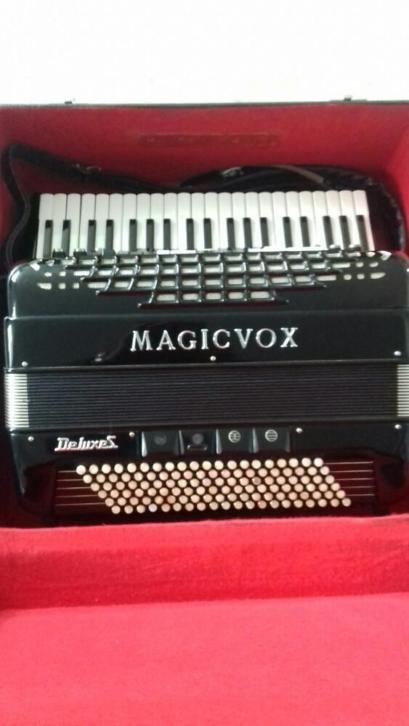 Magicvox de luxe accordion