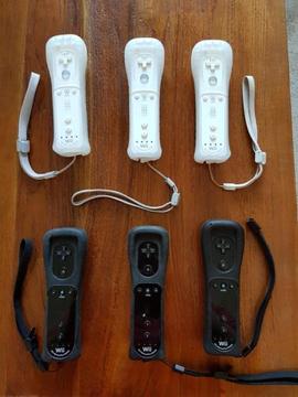 Wii controllers origineel met Motion Plus inside €17,50 p.st