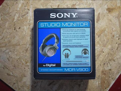 Gevraagd Sony MDR V900