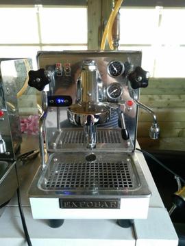 Expobar Bewtus 4 PID Espresso machine