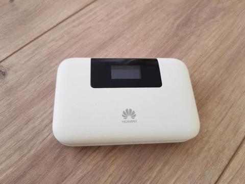 Huawei E5770s-320- MiFi Router