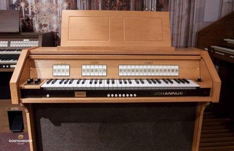 Goedkoop tweedehands orgel: Johannus Opus 1 blank eiken