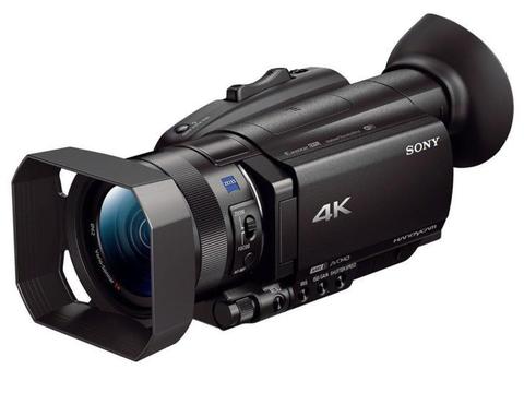 Sony FDR-AX700 4K Camcorder (FDRAX700B.CEE)