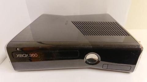 Xbox 360 Slim 250GB (818427)