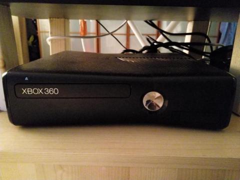 Xbox 360 + 39 games + Kinect en 2 controllers ruilen Wii U