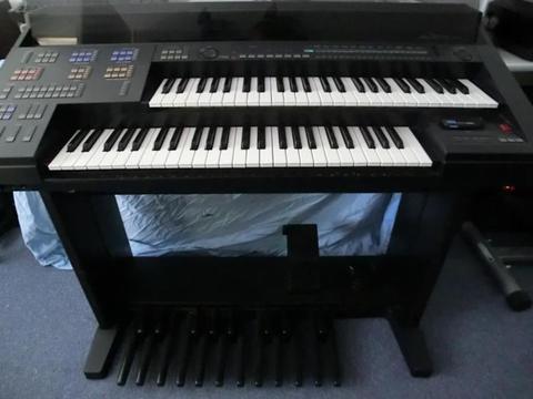 mooi Yamaha Electone HS-4 orgel voor slechts 50 euro !
