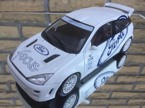 FORD FOCUS RS WRC RALLY TESTCAR 1999 AUTOART SCHADE No Box