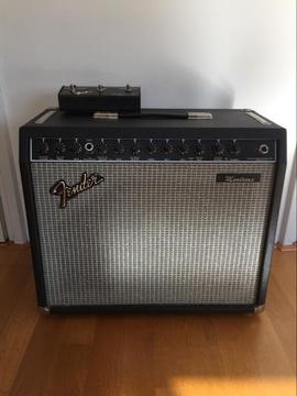 Fender Montreux amp 100 Watt begin jaren 80 vintage!