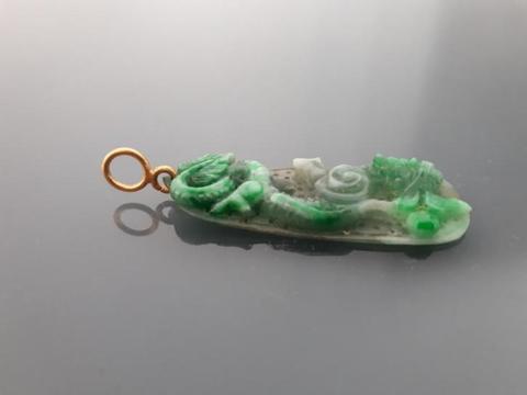 Mooie Chinese draak hanger van Jade