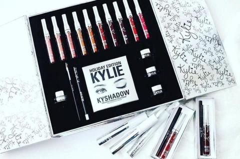 Kylie cosmetics kylie jenner holiday collection gift box