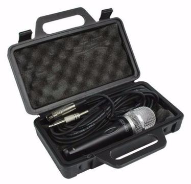Dynamische microfoon met koffer KN-MIC50C