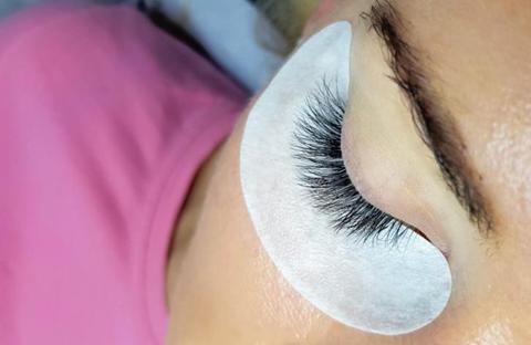 wimperextensions / lash extensions in Leiden