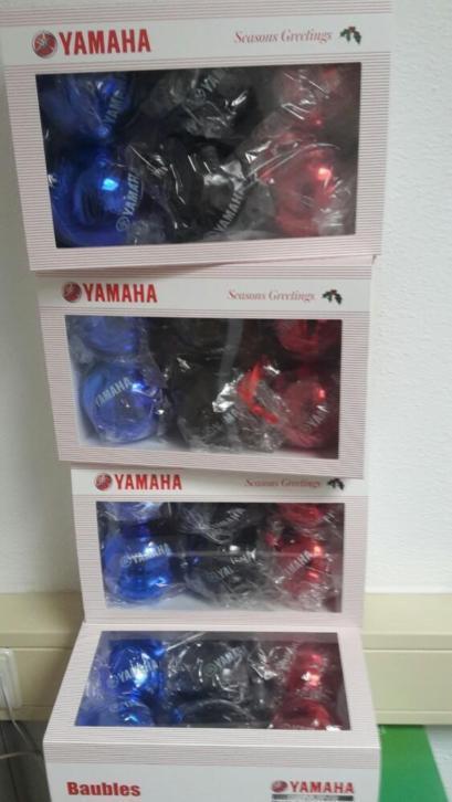 Yamaha !! kerstballen !! 3 kleur