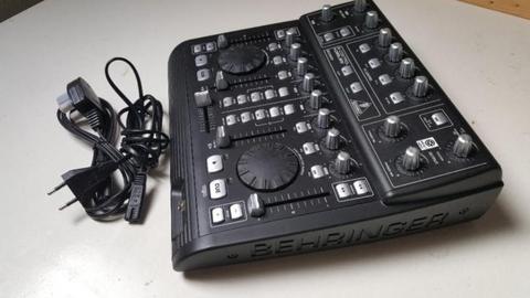 Behringer DJ Controller BCD 3000