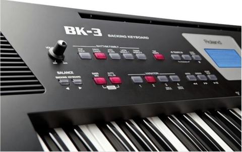 Roland bk3 backing keyboard