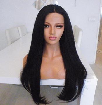 Front Lace wig / 28 inch / Black