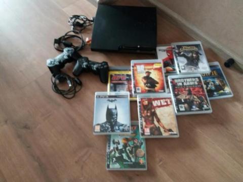 Sony Playstation 3 met toebehorende + games