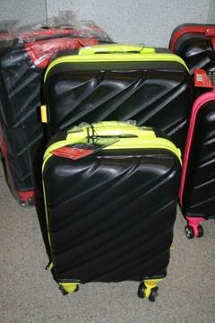 koffers nieuwDECENT 65 cm gratis!handbagage( weekend stunt)