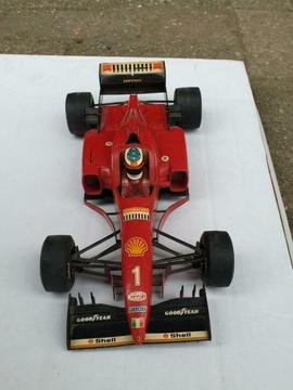Models Art Ferrari F310/2 Michael Schumacher F-1 race car