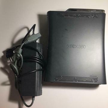 Xbox 360 elite black console