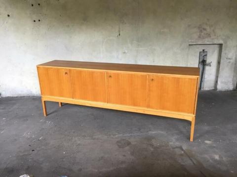 Vintage sideboard | dressoir | jaren 60