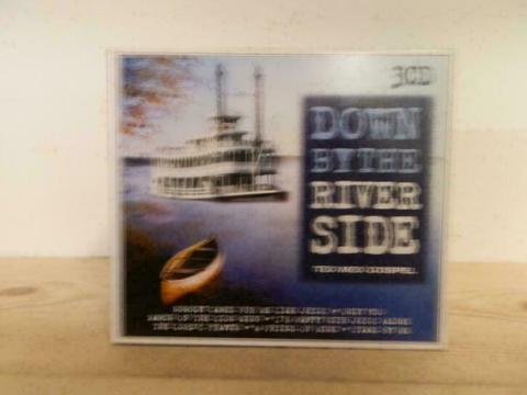 Verzamelbox cd down by the riverside Pandjeshuis