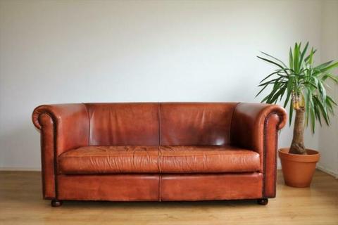 Vintage sofa | schapenleer | bank | chesterfield