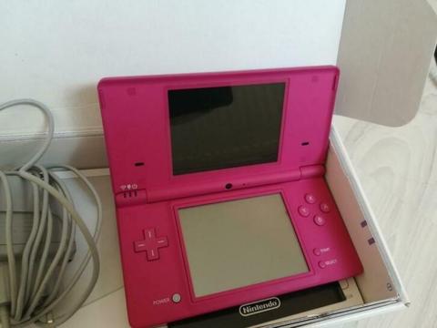 Nintendo DSi Roze
