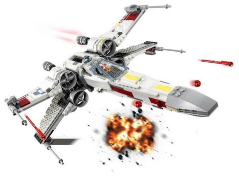 75218 LEGO® Star Wars X-Wing StarFighter nu 33% voordeliger