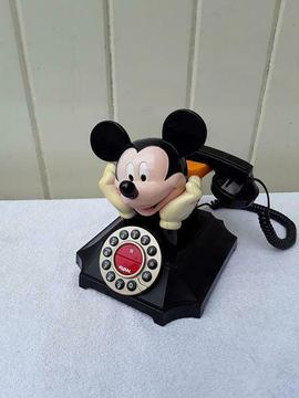 Walt Disney - Walt Disney - Segan Telefoon - Mickey Mouse li