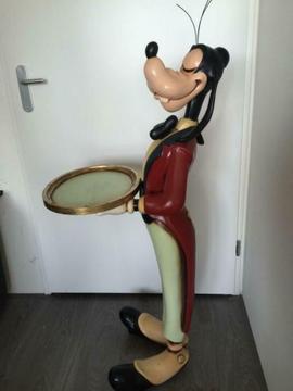 op zoek gezocht naar walt disney goofy butler ober beeld