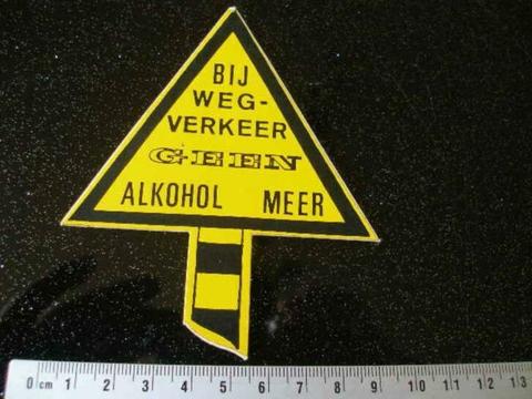 sticker bij wegverkeer geen alcohol meer bord verkeersbord