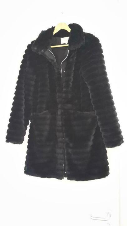 VERO MODA als NIEUW!! Faux Fur jas maat S