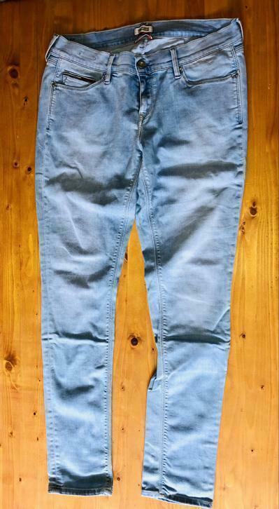 Nieuwe Tommy Hilfiger broek 32-32