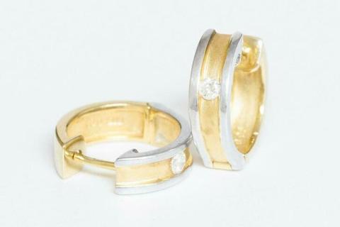 14 Karaat bicolor gouden Creolen gezet met Diamant (steen)