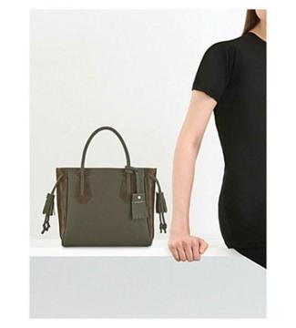 Longchamp Penelope Khaki M nieuw incl. stof-draagtas+prijsk