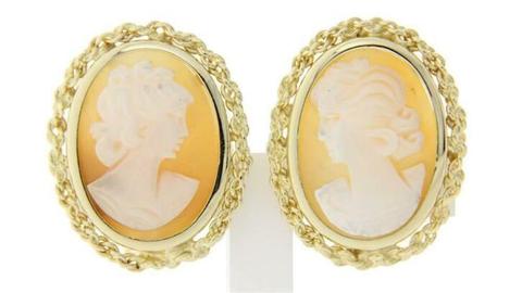 Gouden oorclips met camee 14 krt