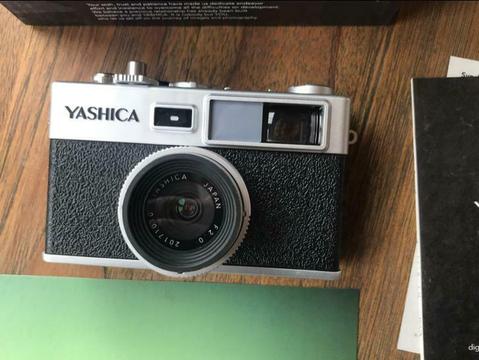Yashica y35 DigiFilm Camera 6 Digifilms Volledige Set
