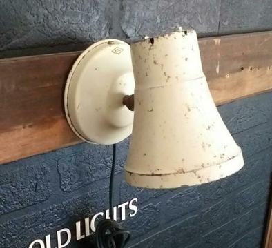 Vintage industriéle wandlamp