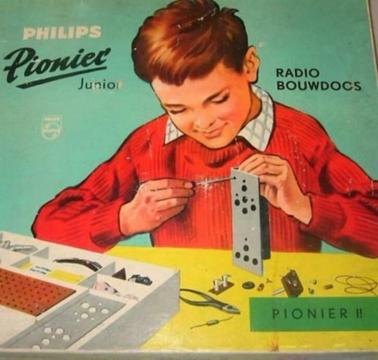 Te koop gevraagd Philips radio bouwdozen