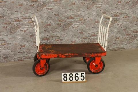 Industriële vintage trolley/kar nr.8865